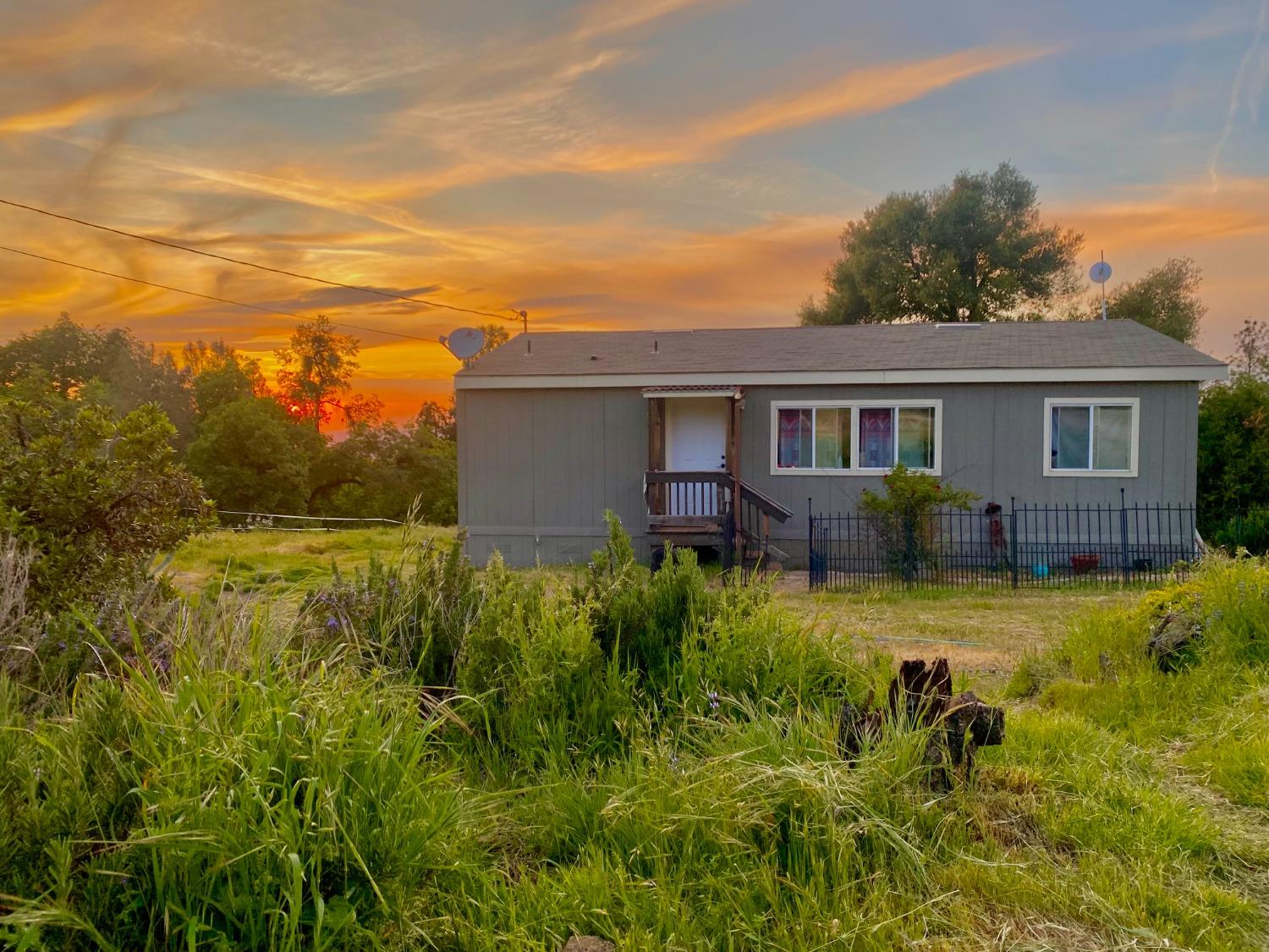 Detail Gallery Image 46 of 52 For 4405 Coyote Ridge Rd, Somerset,  CA 95684 - 3 Beds | 2 Baths
