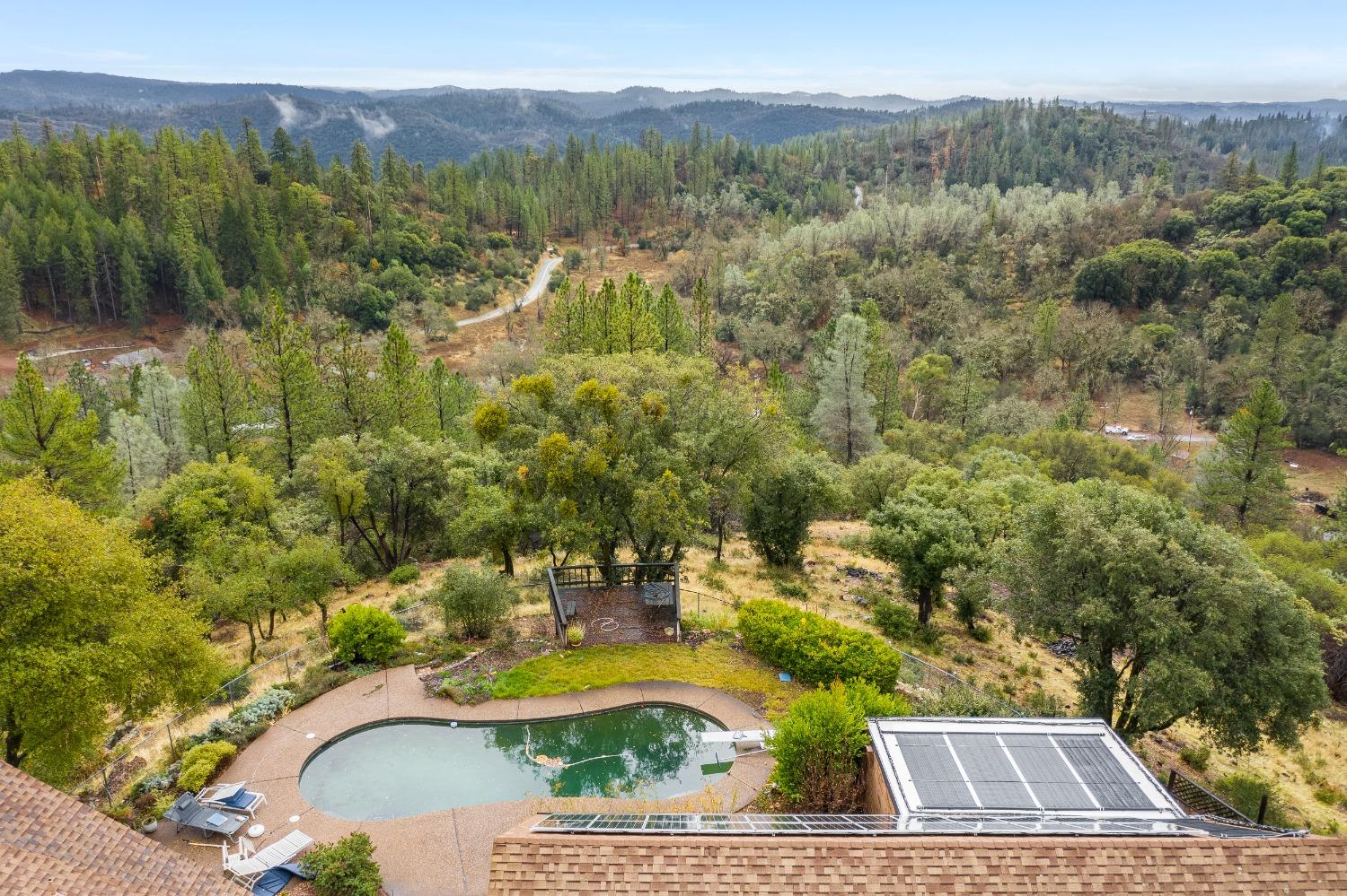 Hilltop Court, Applegate, California image 31