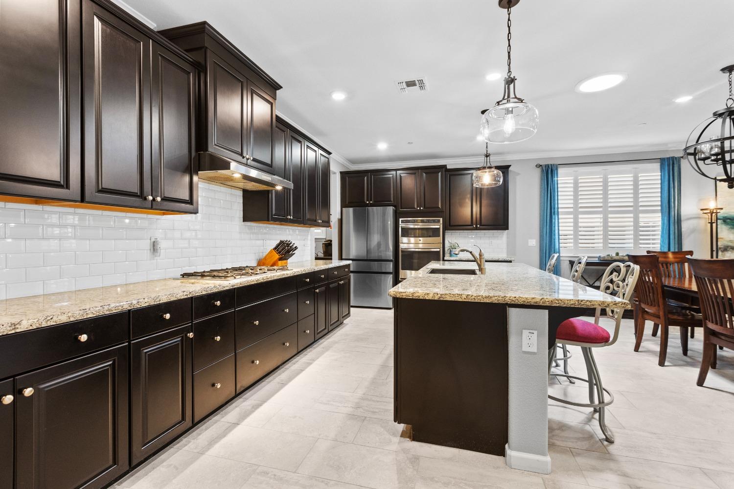 Detail Gallery Image 14 of 50 For 9273 Red Thistle Ct, Sacramento,  CA 95829 - 3 Beds | 2 Baths