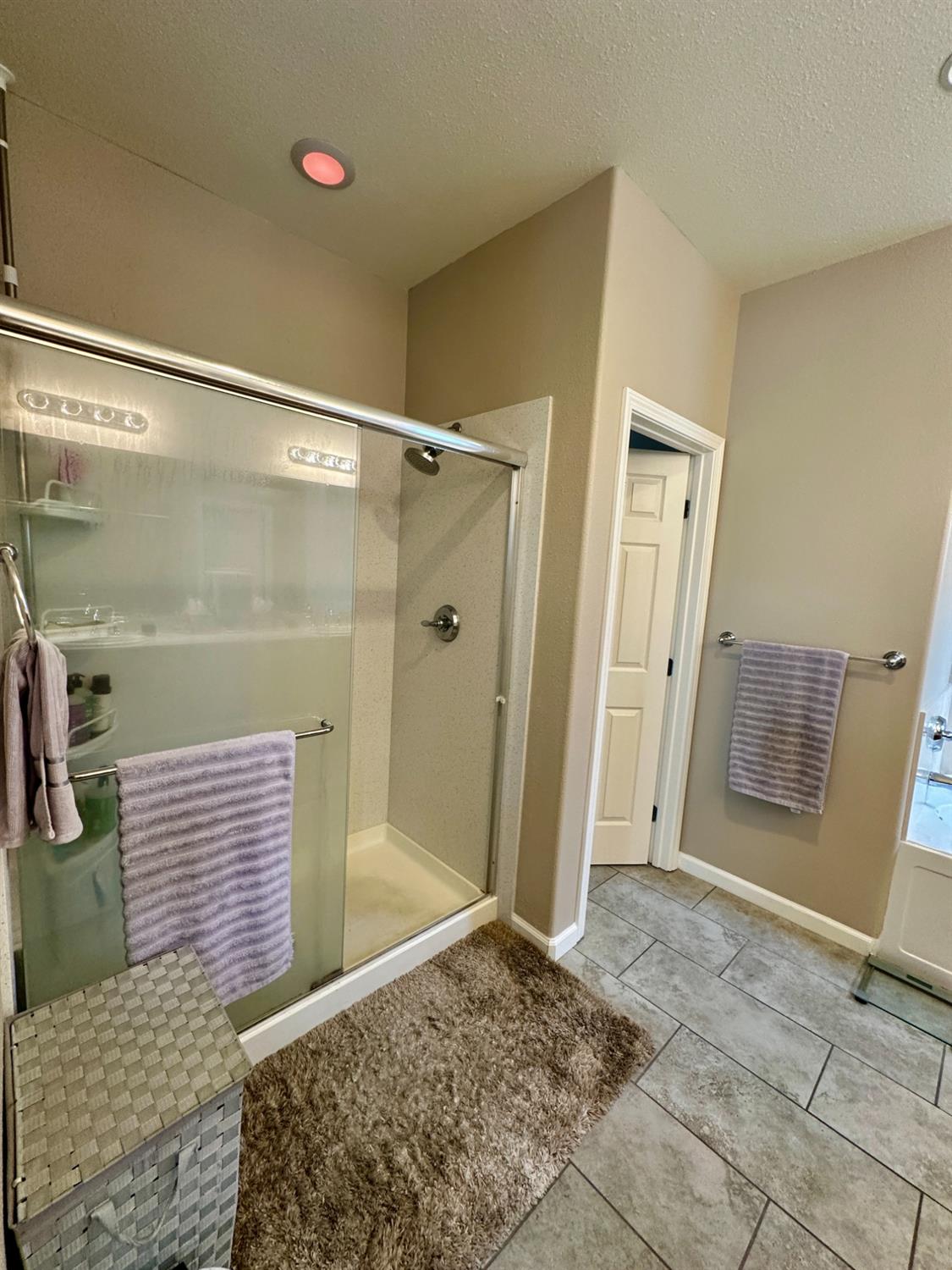 Detail Gallery Image 22 of 28 For 702 Anne Marie Way, Isleton,  CA 95641 - 3 Beds | 3 Baths