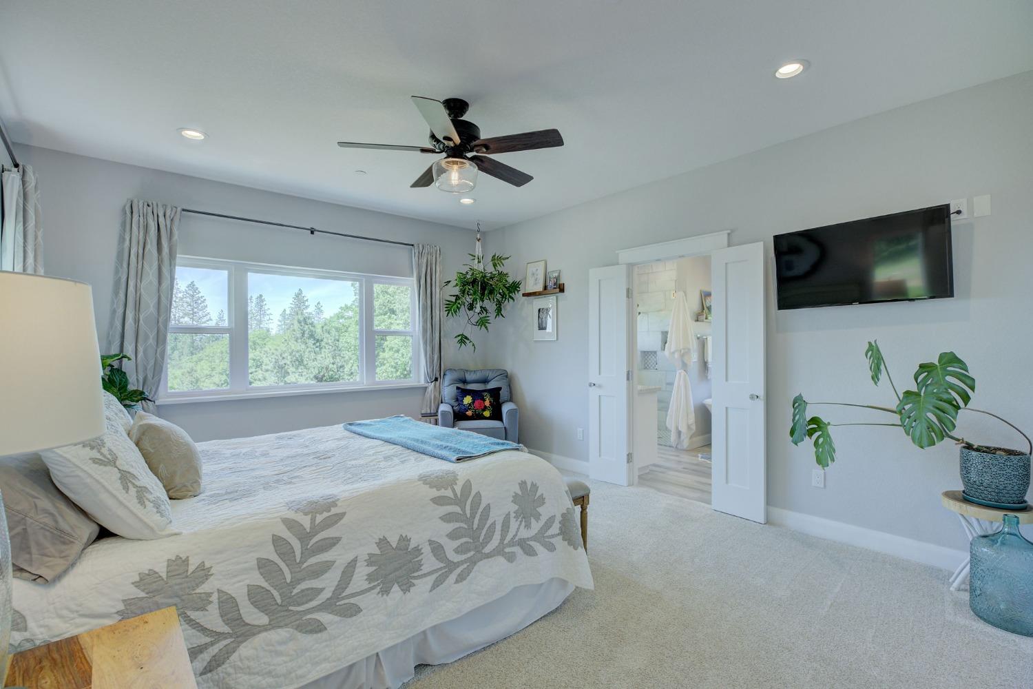 Adamson Drive, Grass Valley, California image 20