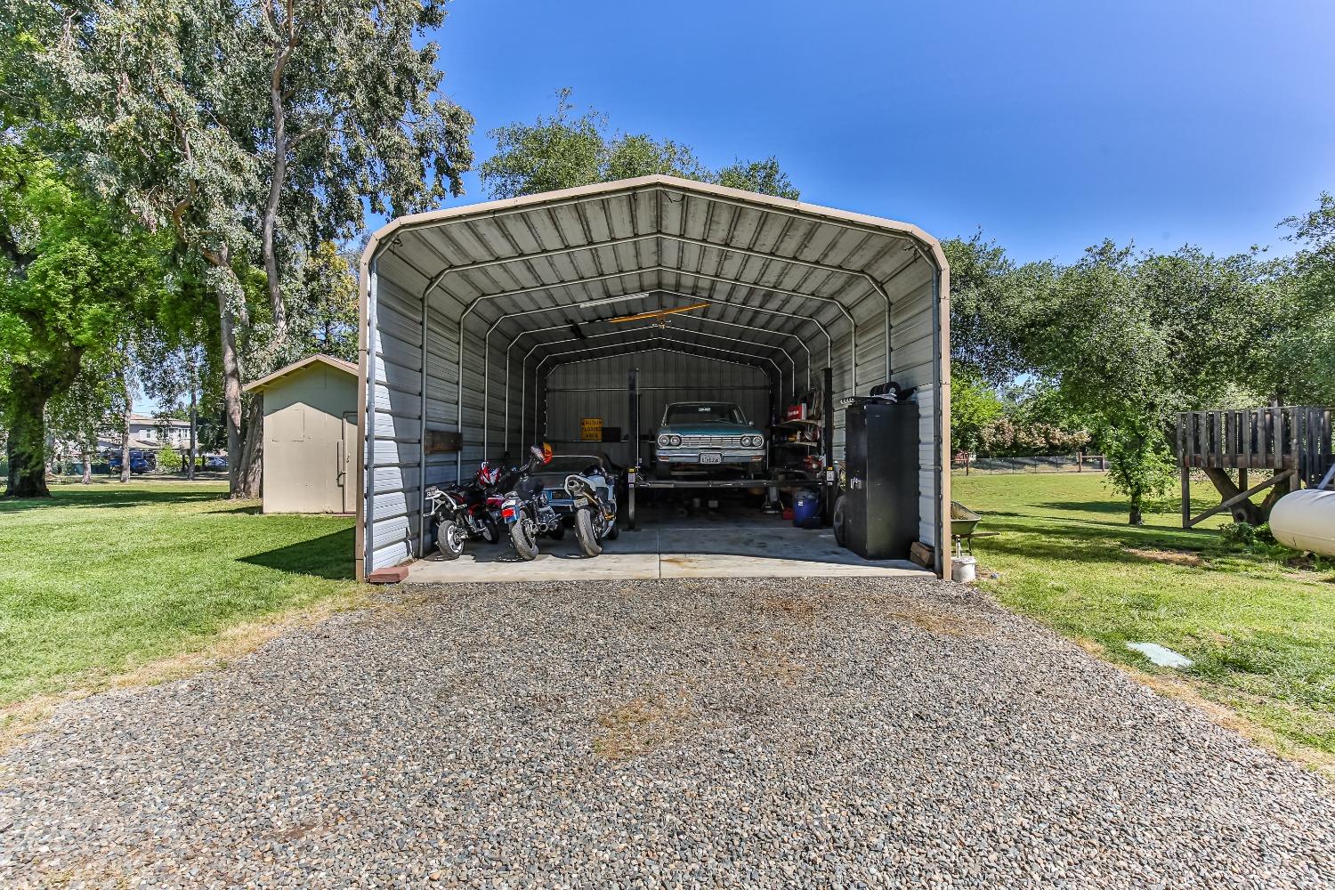 Dias Lane, Loomis, California image 19