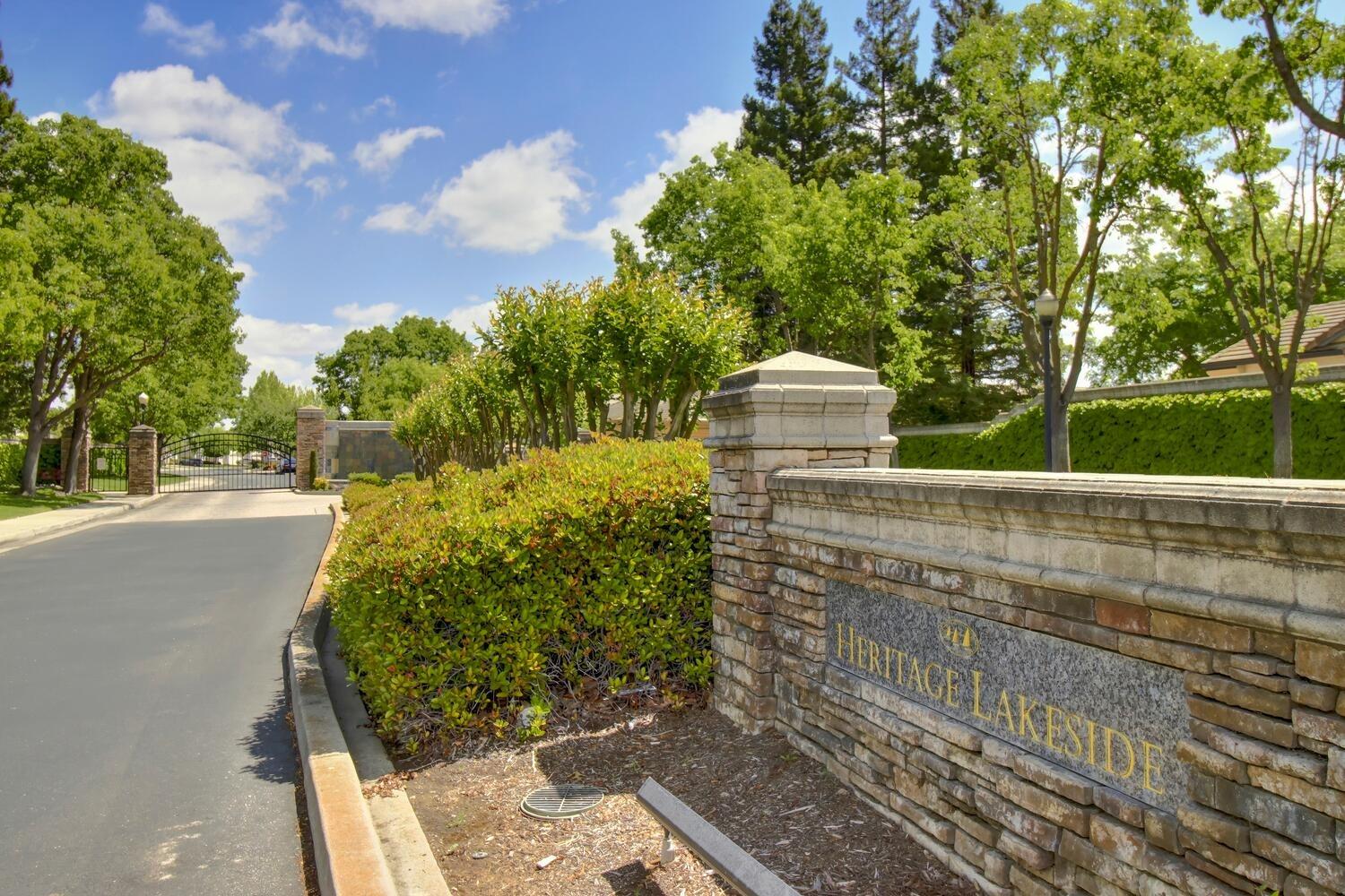 Detail Gallery Image 75 of 85 For 2500 Emerald Lake, Elk Grove,  CA 95758 - 2 Beds | 2 Baths