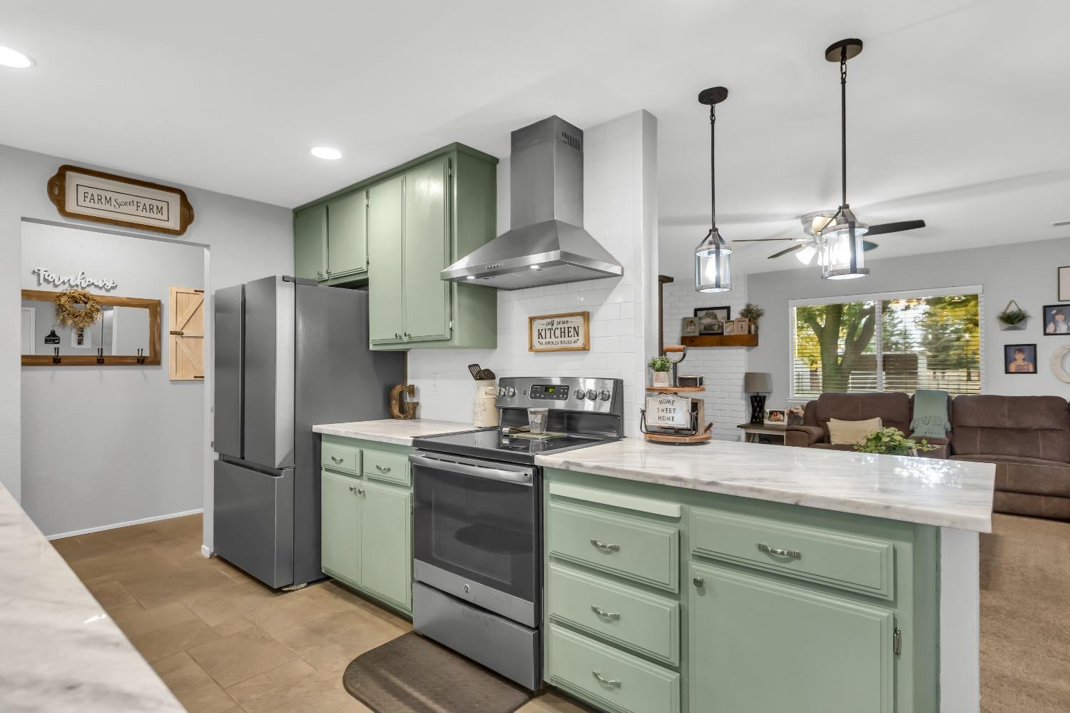 Detail Gallery Image 15 of 81 For 12184 Clay Station Rd, Herald,  CA 95638 - 3 Beds | 2 Baths