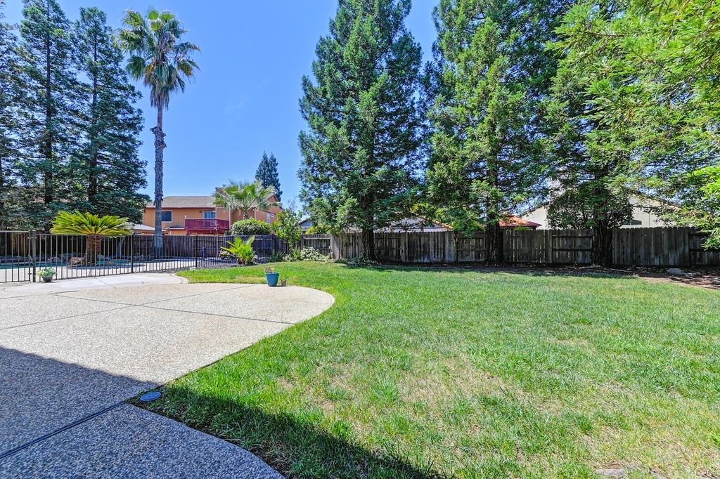 Las Cruces Court, Roseville, California image 26
