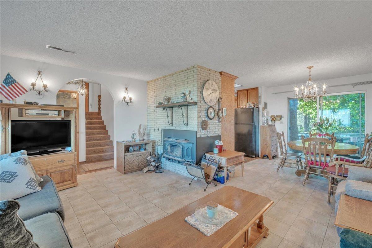 Detail Gallery Image 13 of 54 For 1605 Auburn Folsom Rd, Auburn,  CA 95603 - 3 Beds | 2 Baths
