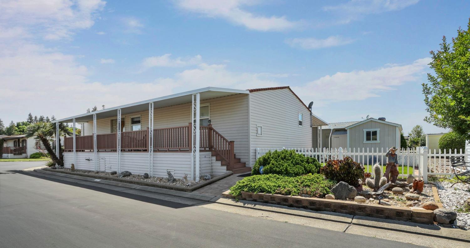 Detail Gallery Image 2 of 35 For 6706 Tam O Shanter Dr 92, Stockton,  CA 95210 - 2 Beds | 2 Baths