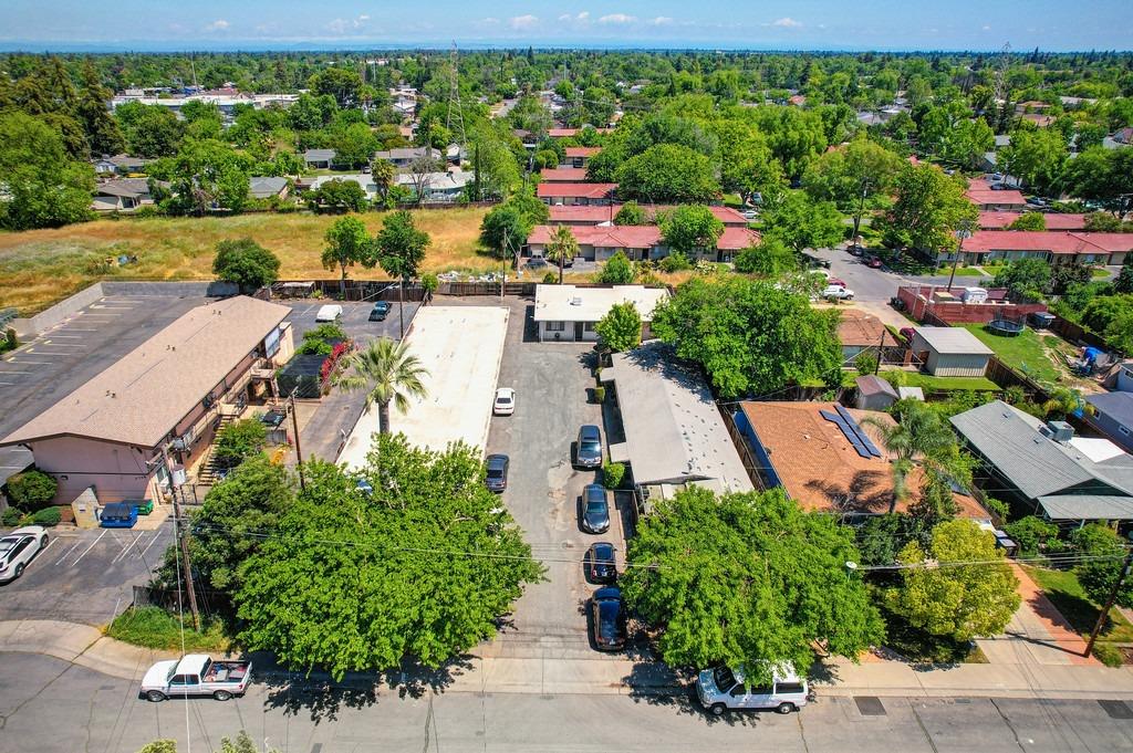 Detail Gallery Image 25 of 34 For 2730 Connie Dr, Sacramento,  CA 95815 - – Beds | – Baths