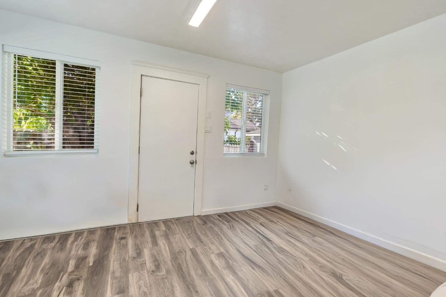 9th Street, Los Banos, California image 19