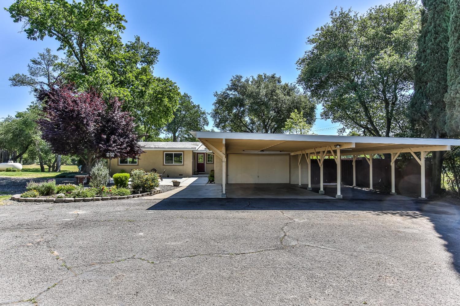 Dias Lane, Loomis, California image 17