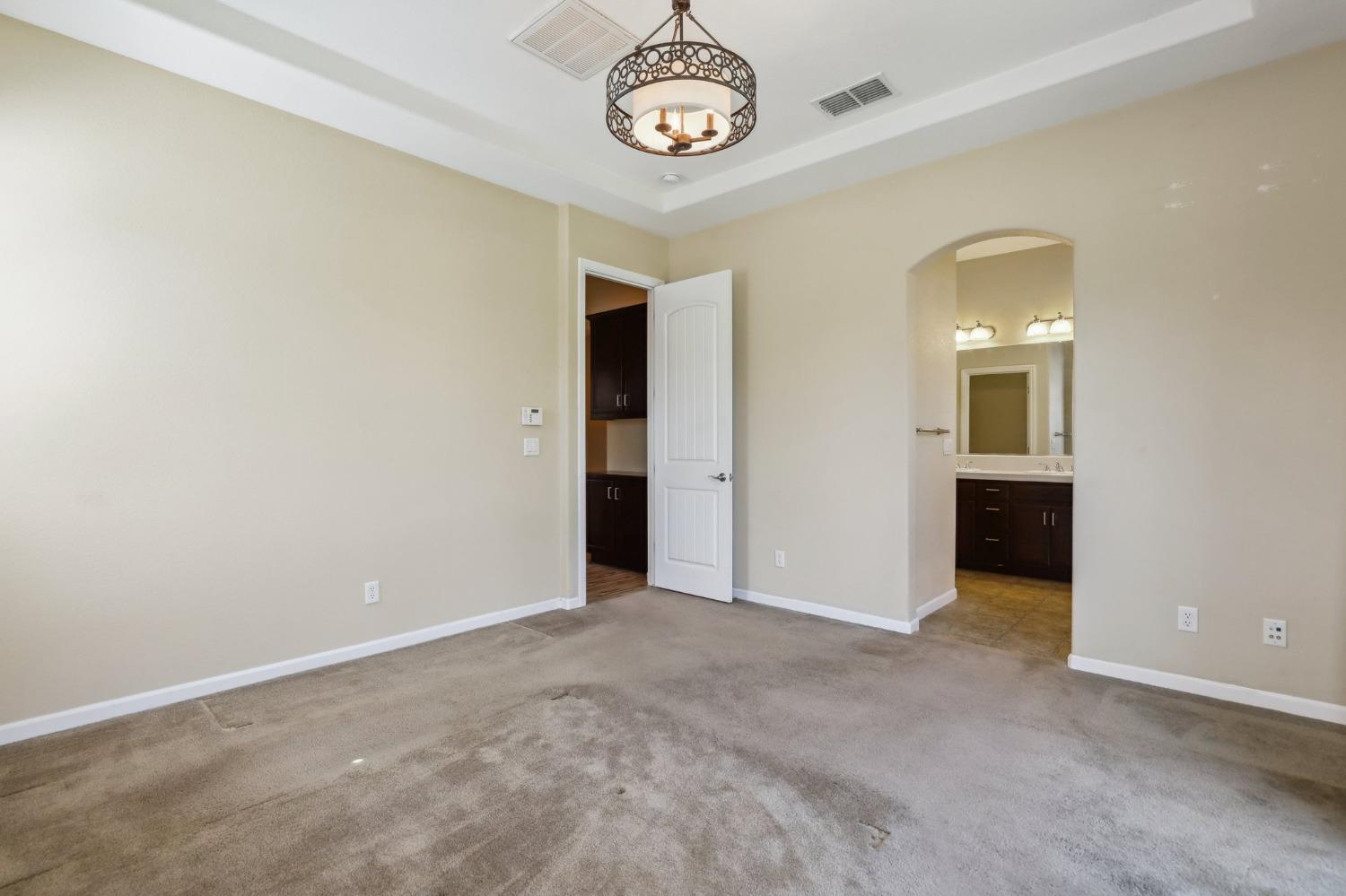 Detail Gallery Image 24 of 41 For 8040 Linda Isle Ln, Sacramento,  CA 95831 - 3 Beds | 2 Baths