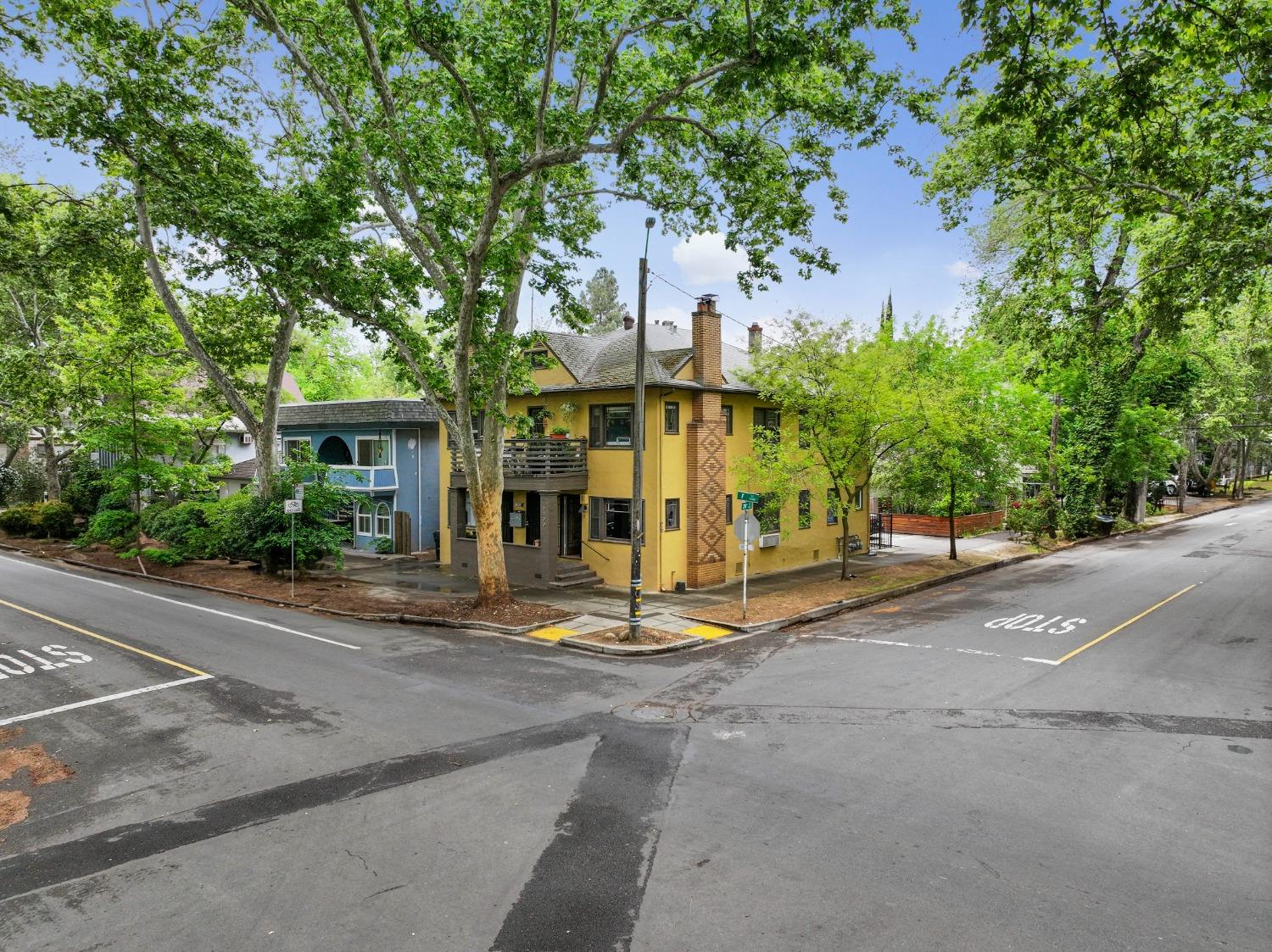 Detail Gallery Image 33 of 33 For 2400 F Street St, Sacramento,  CA 95816 - – Beds | – Baths