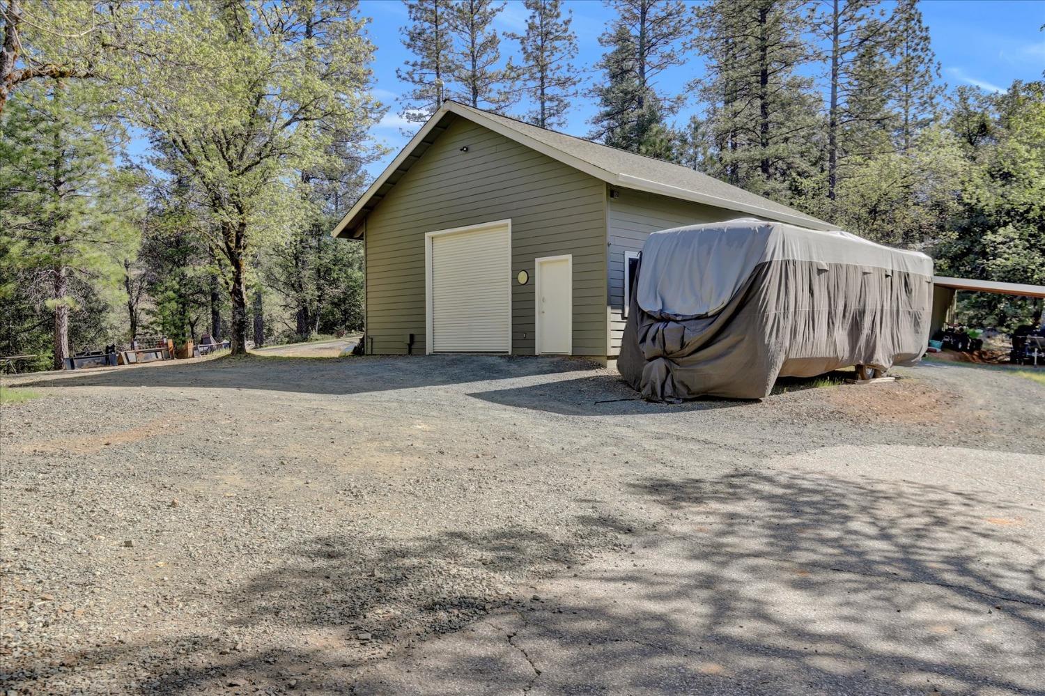 Detail Gallery Image 44 of 80 For 12673 Hoppy Hollow Rd, Grass Valley,  CA 95945 - 4 Beds | 3/1 Baths