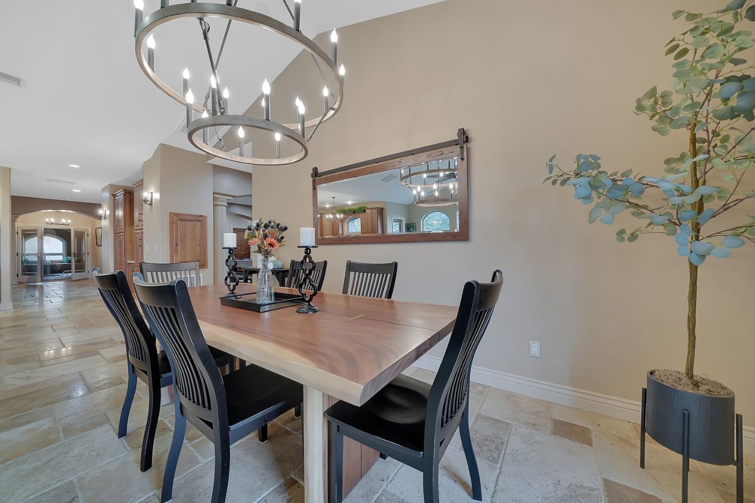 Detail Gallery Image 16 of 88 For 13707 Petersen Ranch Dr, Pine Grove,  CA 95665 - 3 Beds | 2/1 Baths
