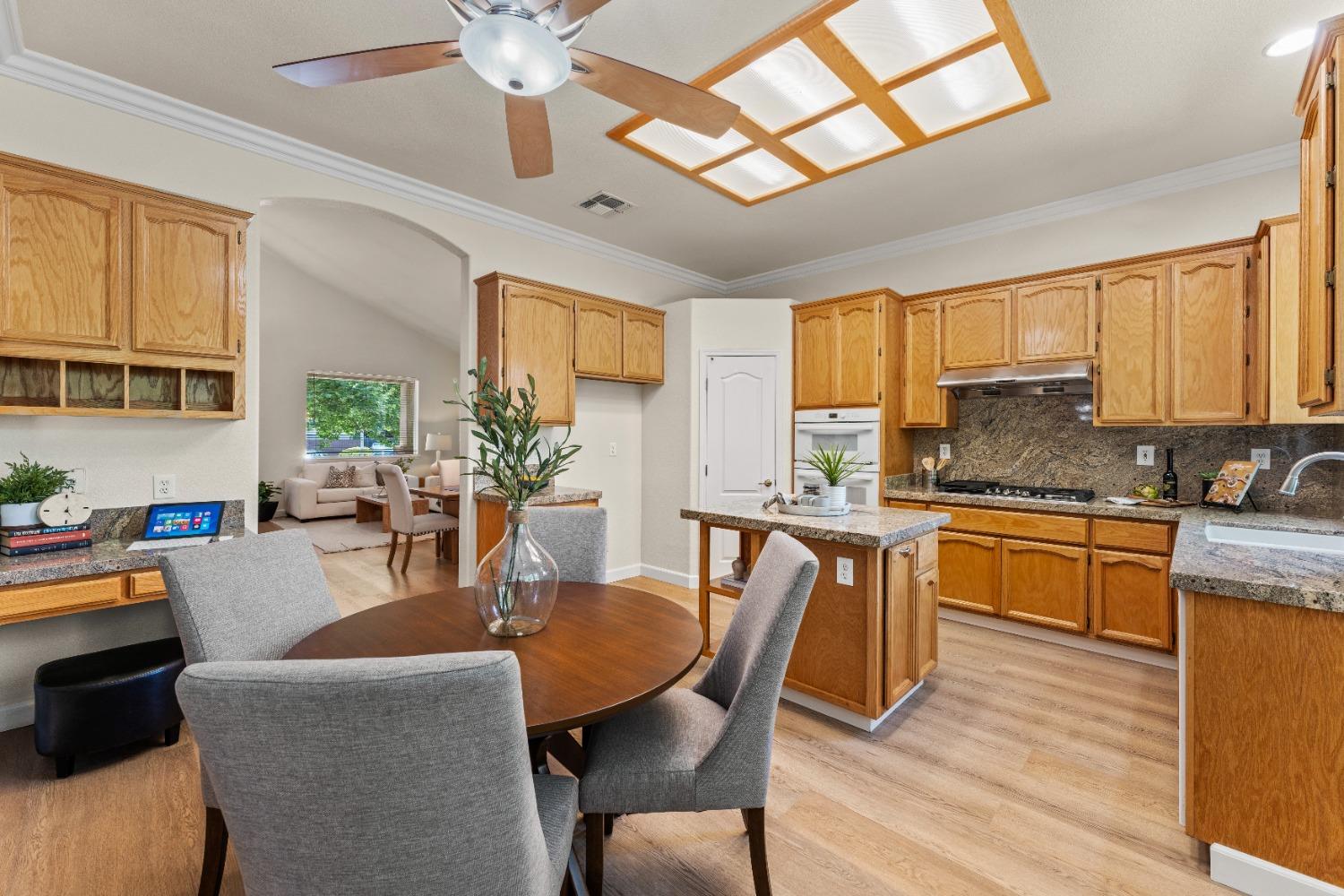 Hadnall Ct, Roseville, California image 19