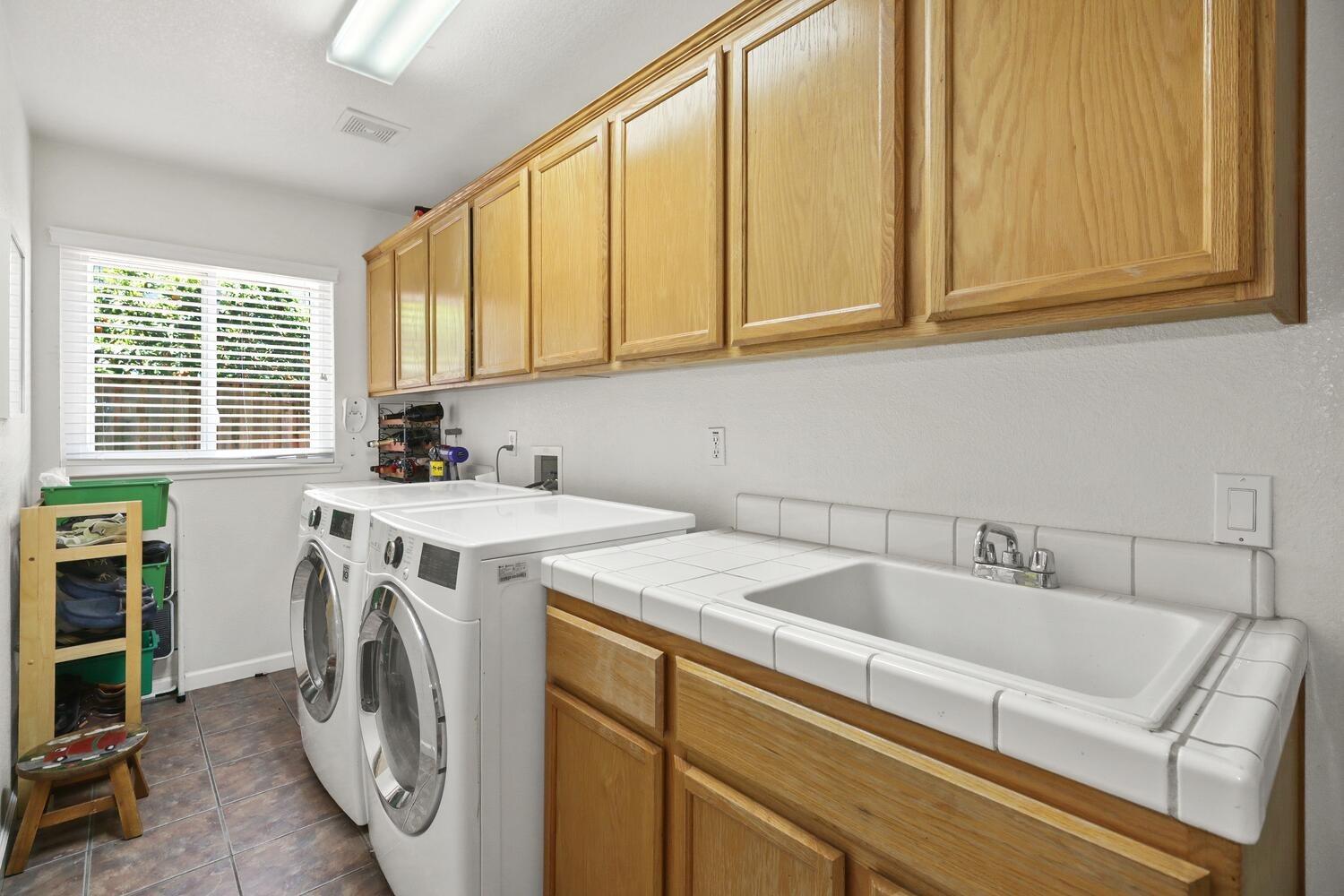 Whetstone Court, Granite Bay, California image 34