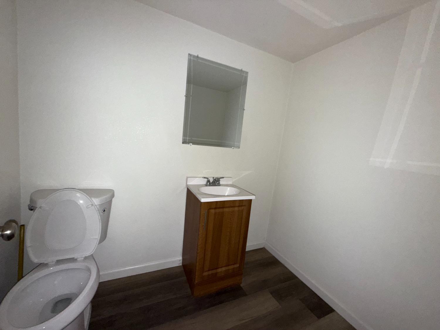 Detail Gallery Image 4 of 8 For 420 S 2nd, Patterson,  CA 95363 - – Beds | – Baths