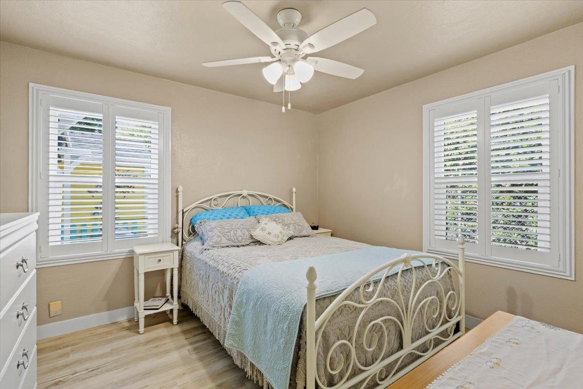 E 12th Street, Marysville, California image 18