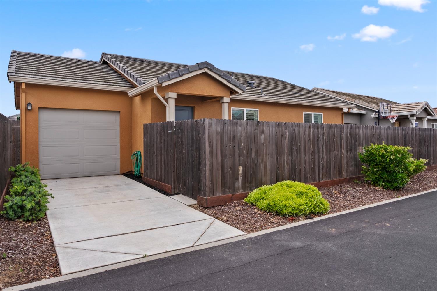 Rynders Way, Sacramento, California image 15