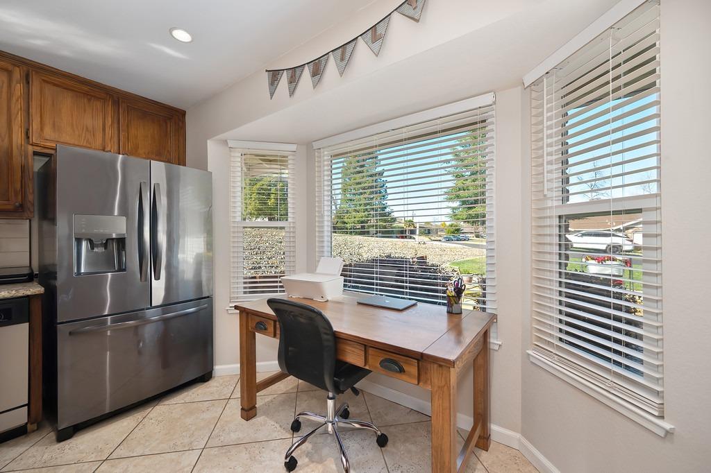 Glacier Drive, Rocklin, California image 21
