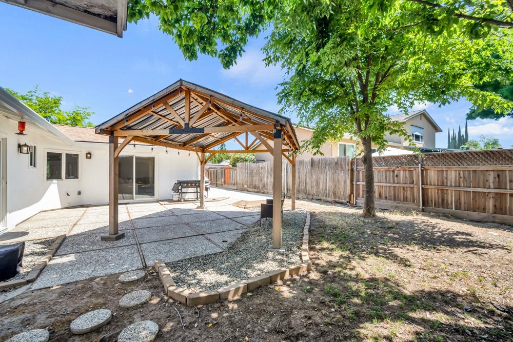 Twin Oaks Avenue, Citrus Heights, California image 25