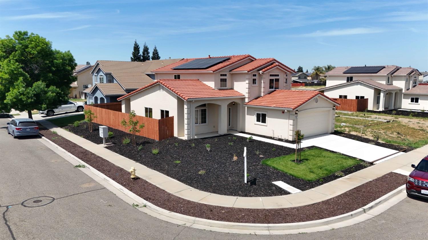 Landon Lane, Riverbank, California image 2