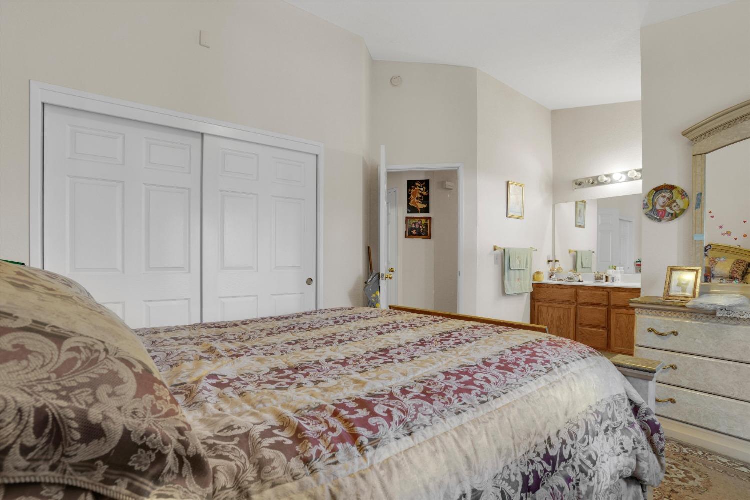 Crossbill Way, Turlock, California image 12