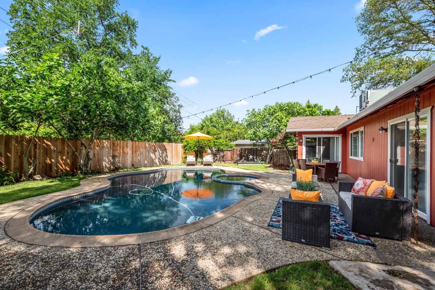 Westover Court, Fair Oaks, California image 33