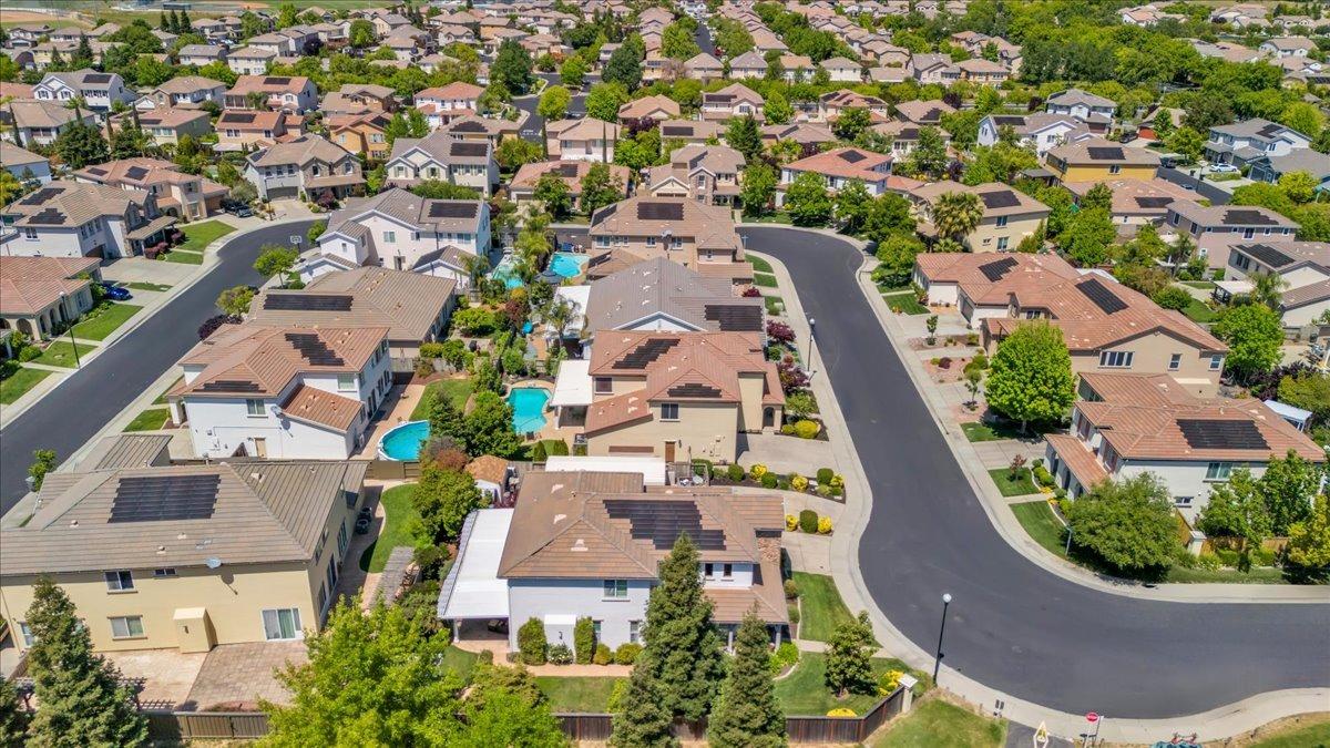 Woodgate Way, Roseville, California image 44