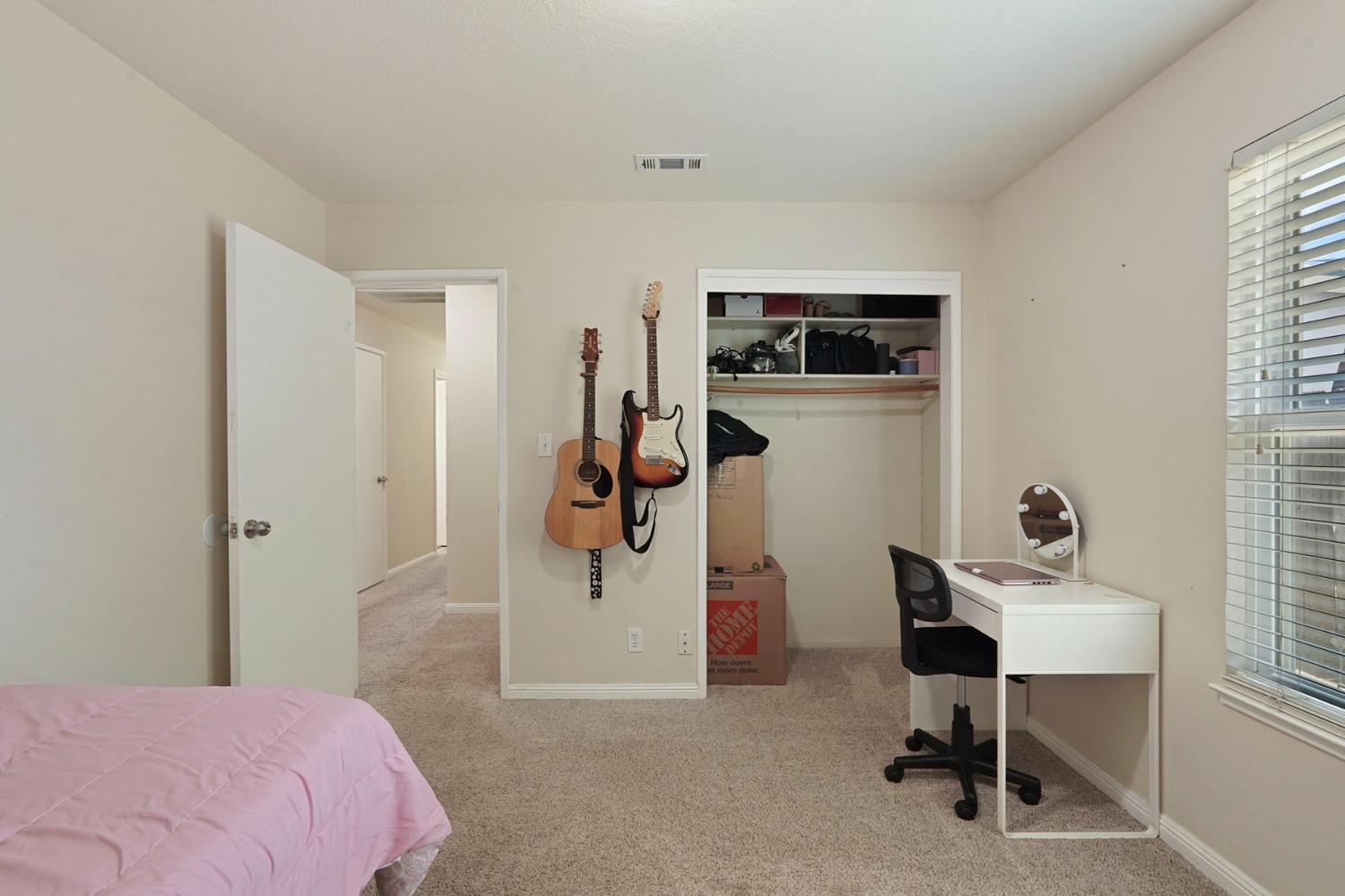 Detail Gallery Image 30 of 47 For 2572 Alexa Way, Stockton,  CA 95209 - 3 Beds | 2 Baths