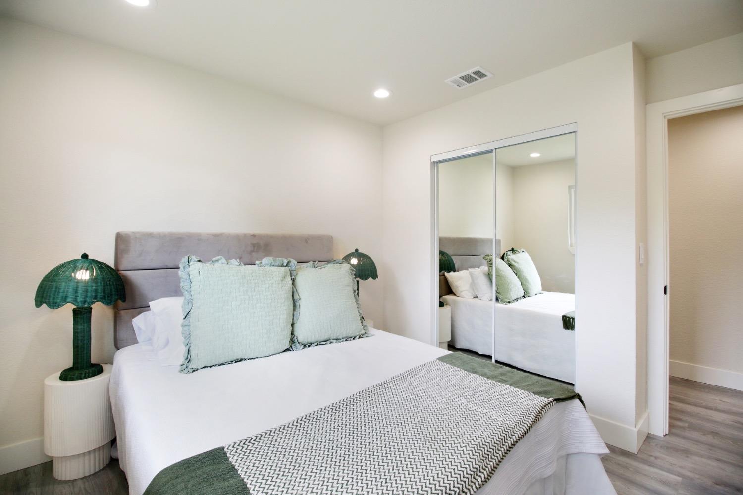 Trenton Way, Citrus Heights, California image 29