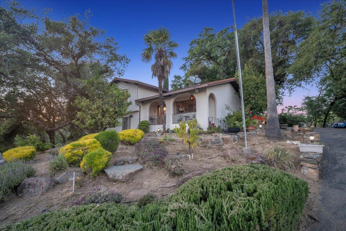 Detail Gallery Image 1 of 54 For 1605 Auburn Folsom Rd, Auburn,  CA 95603 - 3 Beds | 2 Baths