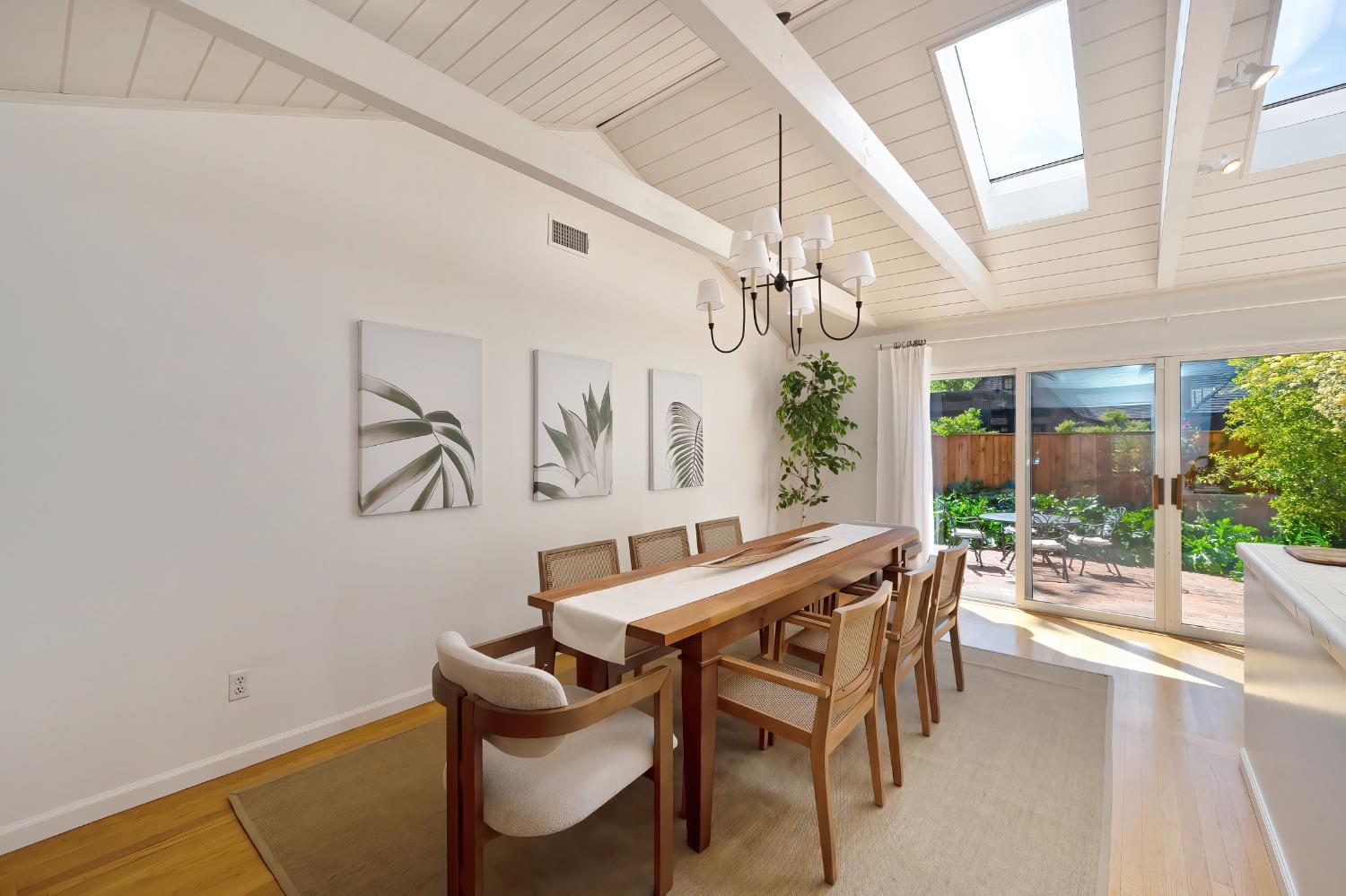 property-img