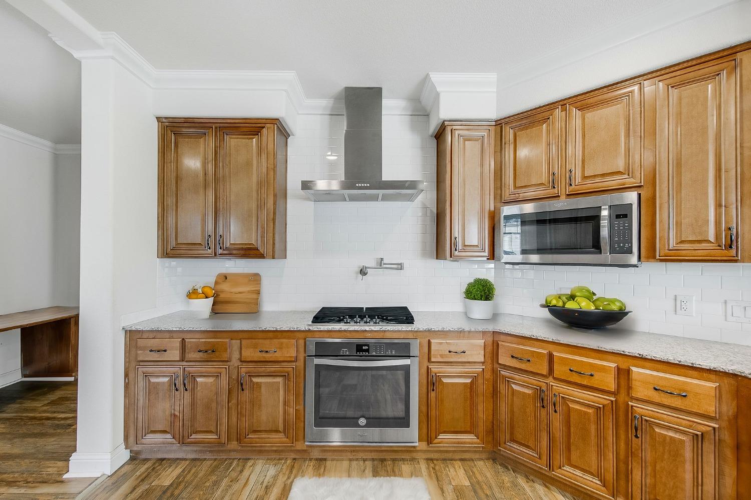 Detail Gallery Image 9 of 38 For 5505 S Grove St 318, Rocklin,  CA 95677 - 3 Beds | 2 Baths