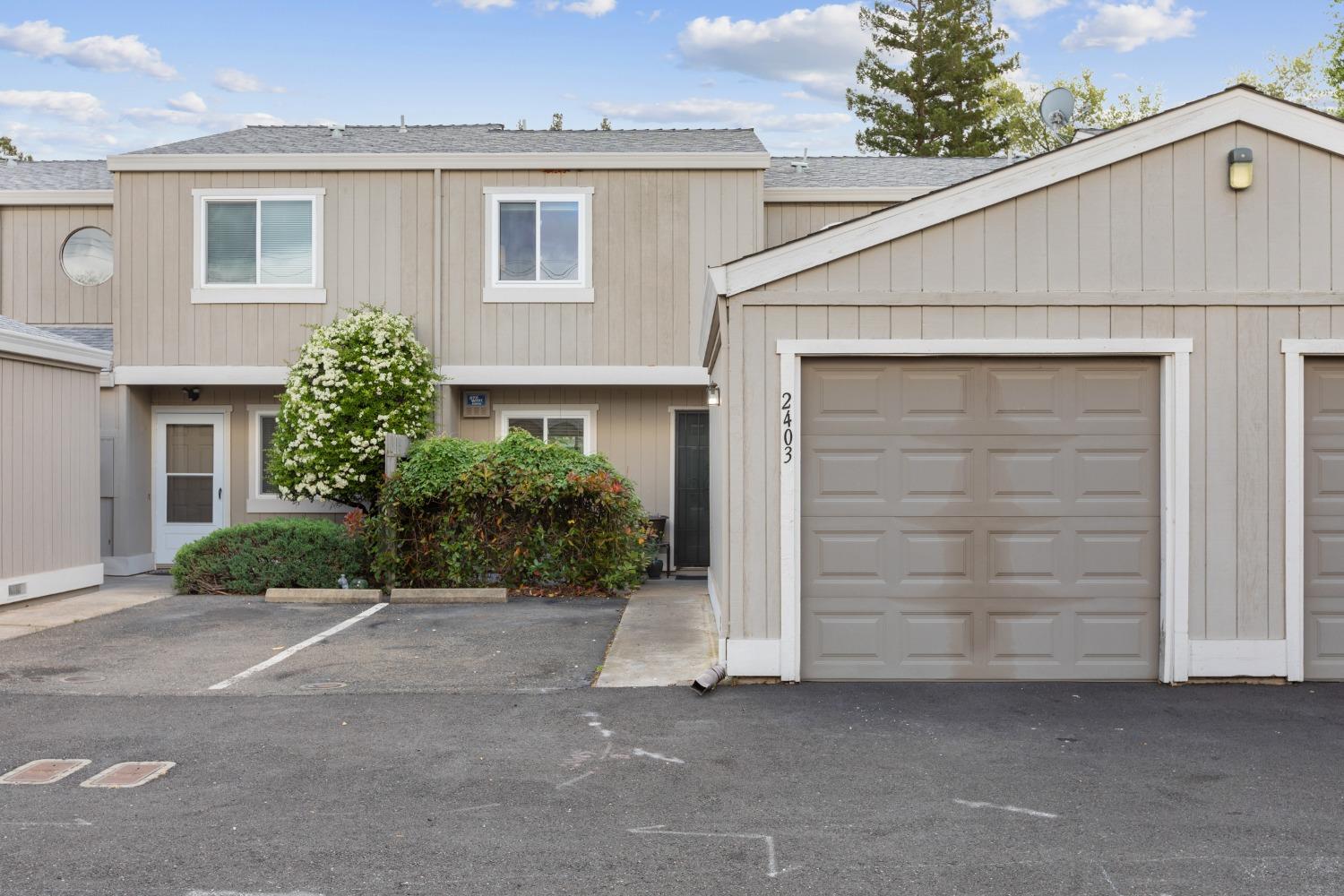 Photo #2: 225054549 Listing 