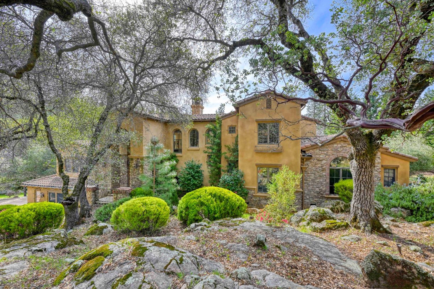 Detail Gallery Image 8 of 90 For 16279 Winchester Club Dr, Meadow Vista,  CA 95722 - 4 Beds | 5/1 Baths