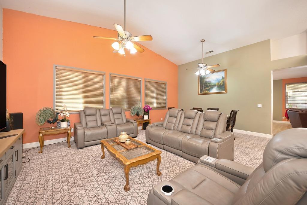 Detail Gallery Image 11 of 64 For 7805 Megan Ann Ct, Antelope,  CA 95843 - 2 Beds | 2 Baths