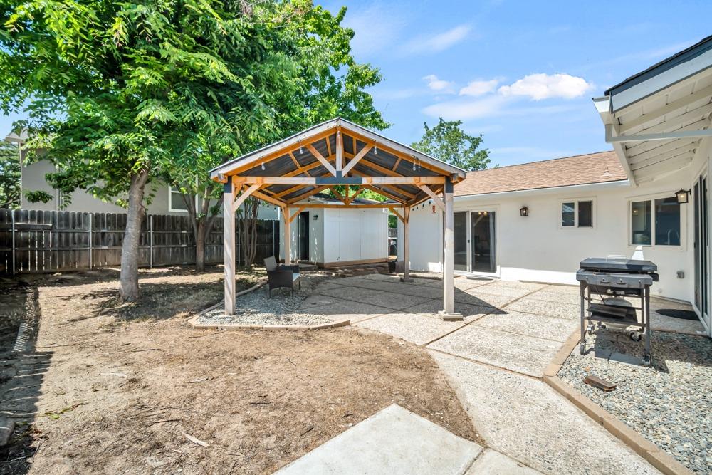 Twin Oaks Avenue, Citrus Heights, California image 27