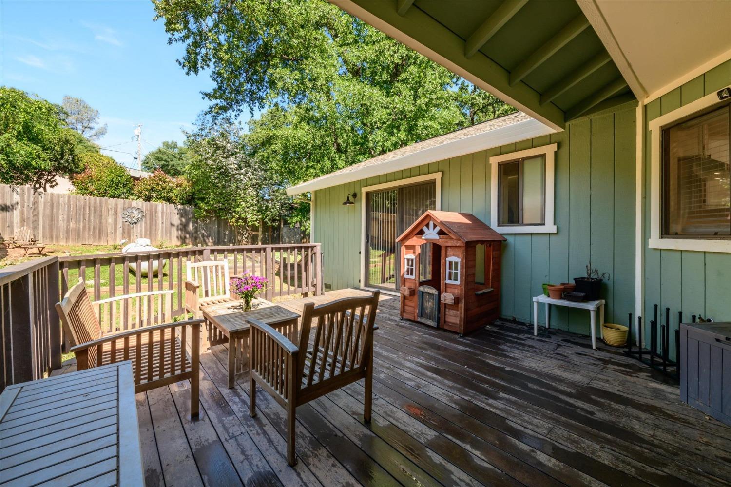 Clarion Court, Placerville, California image 22