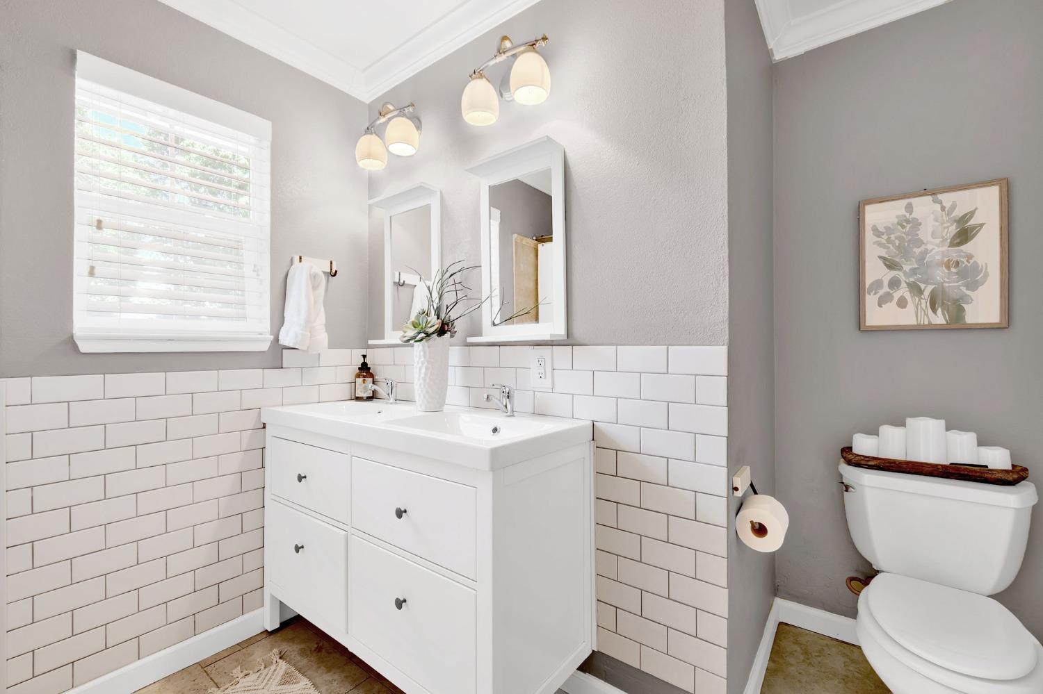 Detail Gallery Image 25 of 30 For 904 Homewood Dr, Woodland,  CA 95695 - 3 Beds | 2 Baths