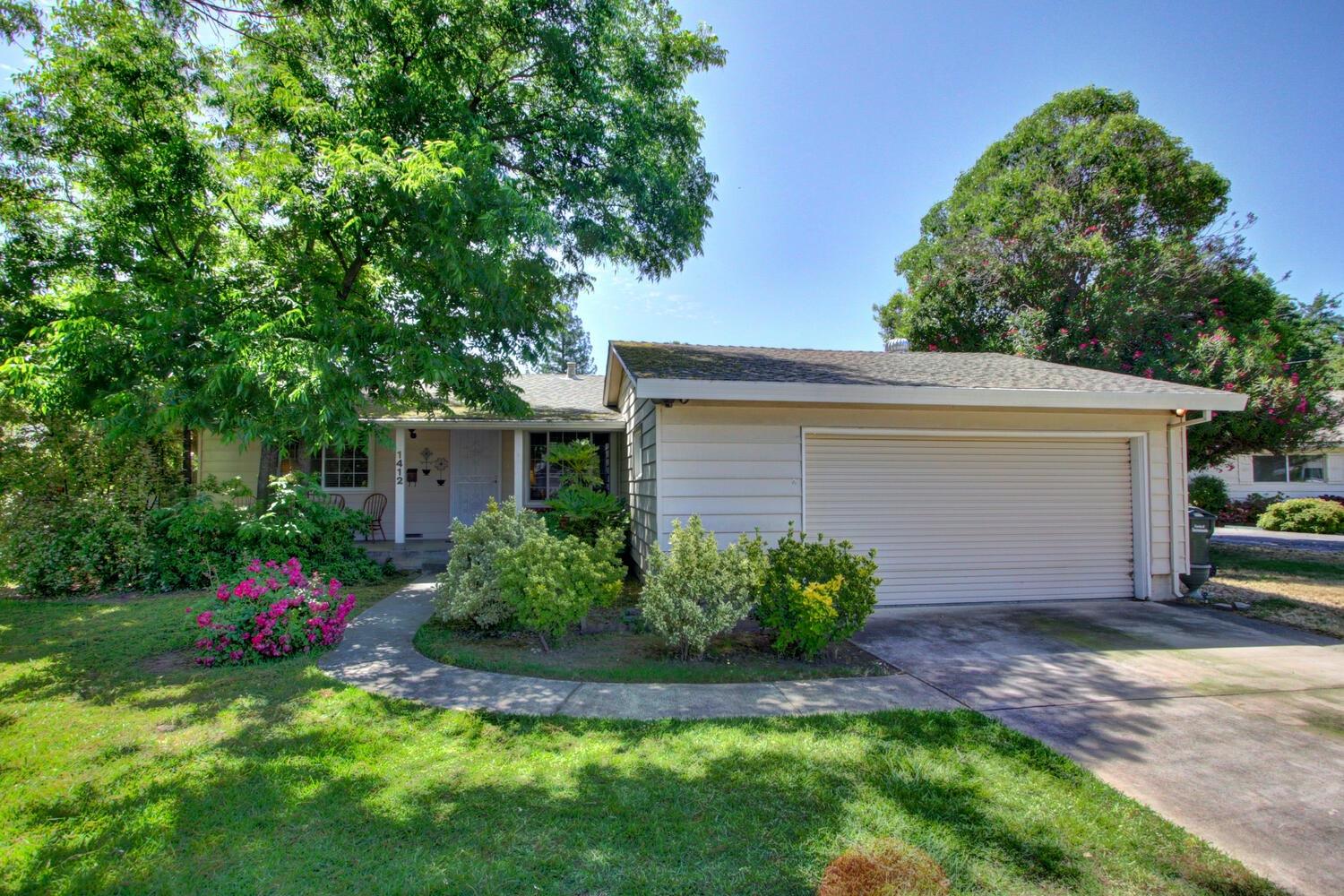 Hesket Way, Sacramento, California image 36