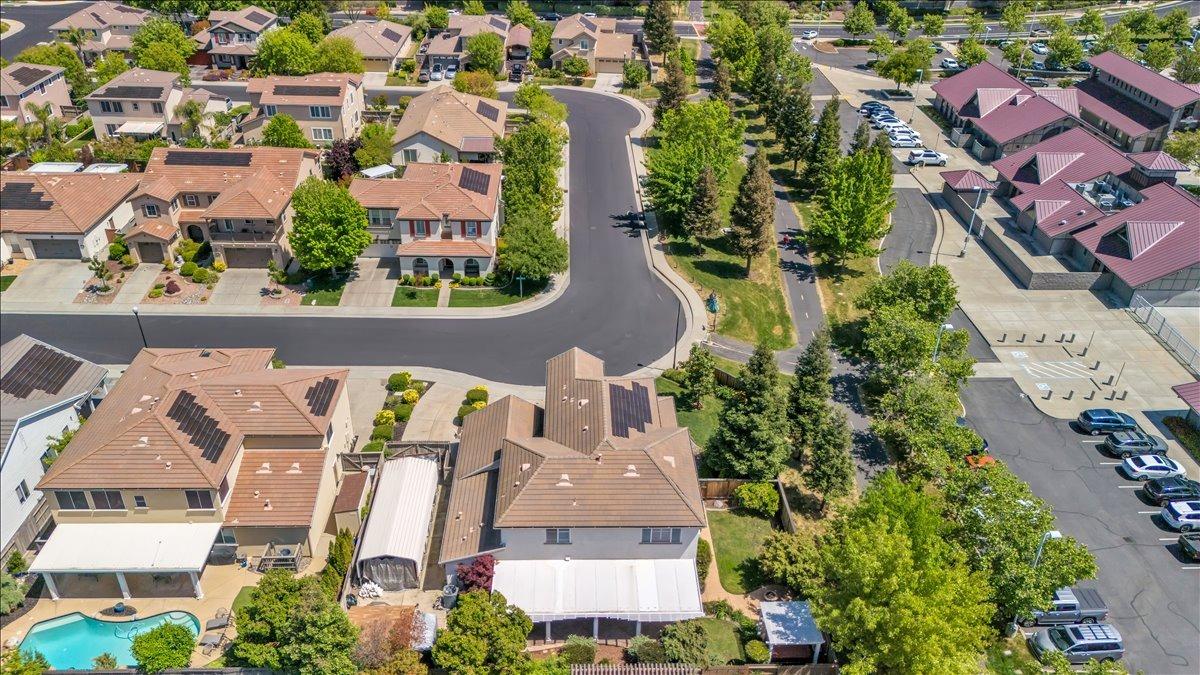 Woodgate Way, Roseville, California image 43