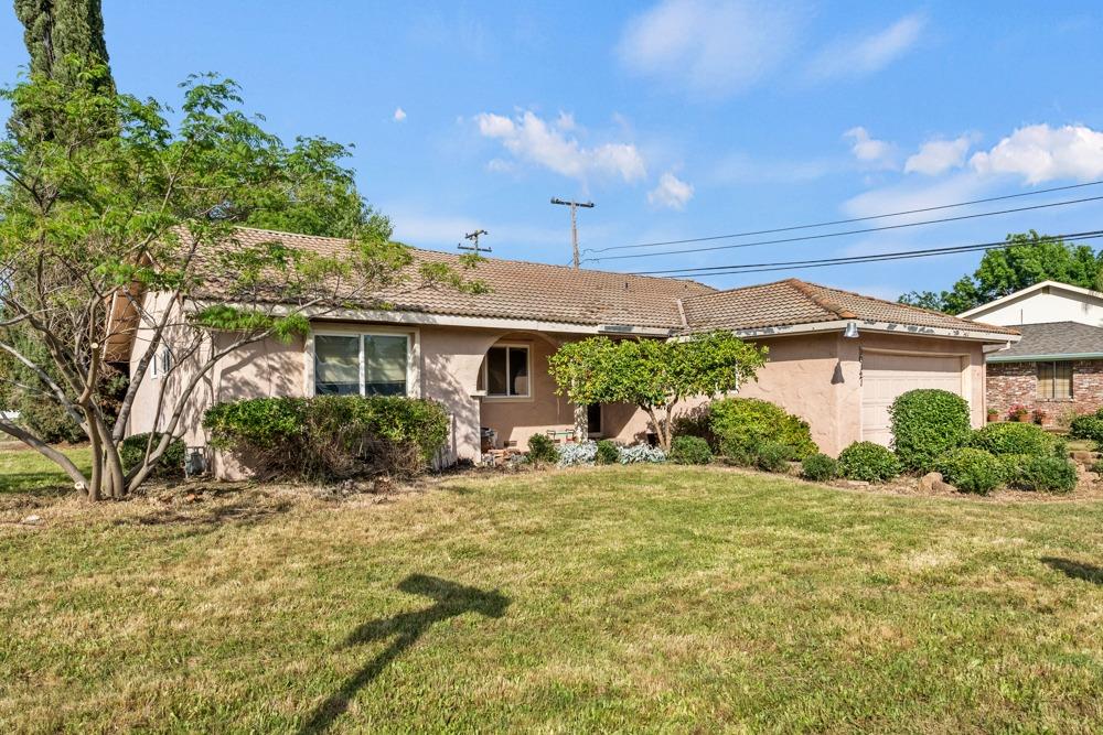 La Alegria Drive, Rancho Cordova, California image 4