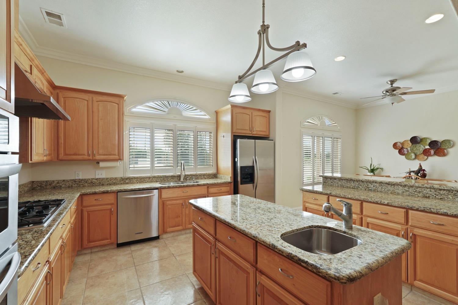 Detail Gallery Image 42 of 82 For 16355 N Highway 88, Lodi,  CA 95240 - 5 Beds | 4 Baths