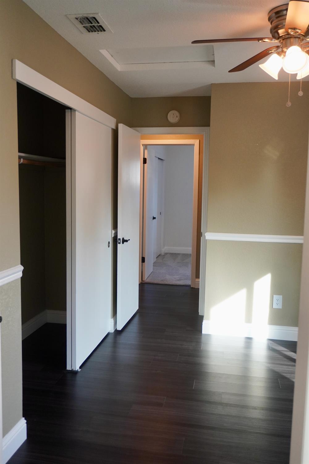 property-img