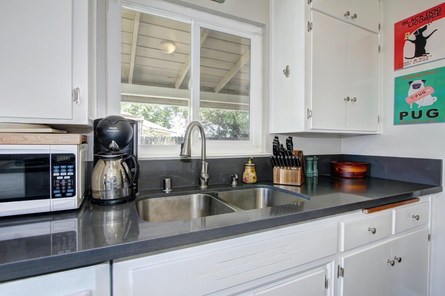 Hesket Way, Sacramento, California image 16