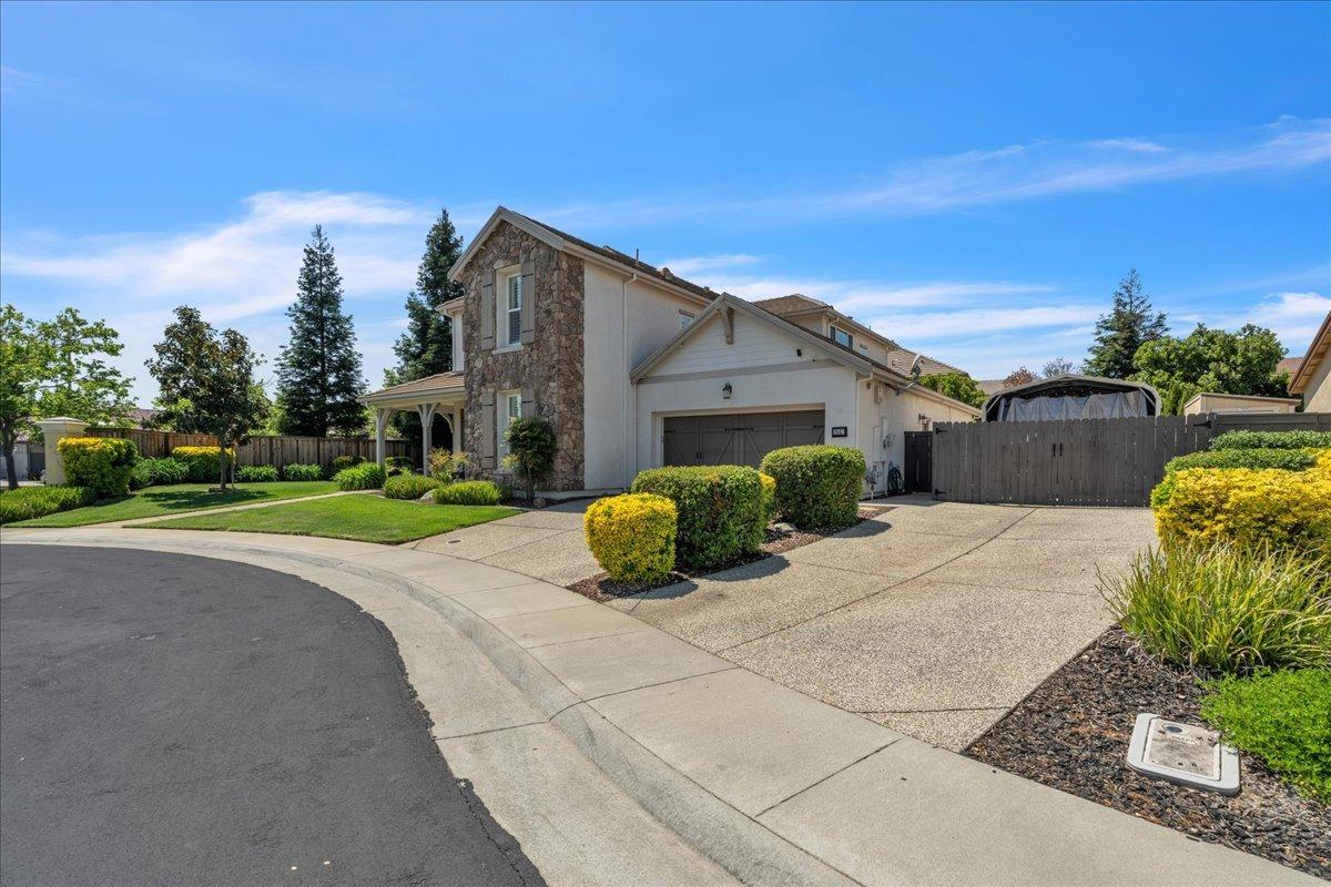 Woodgate Way, Roseville, California image 5