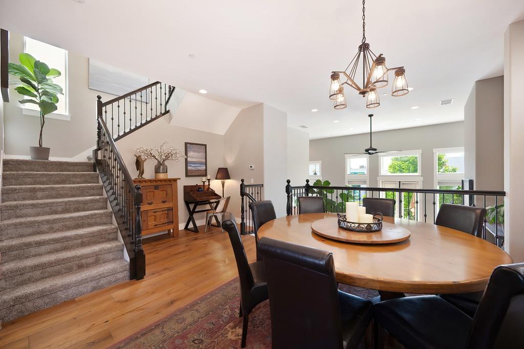 Crocker Drive, Sacramento, California image 15