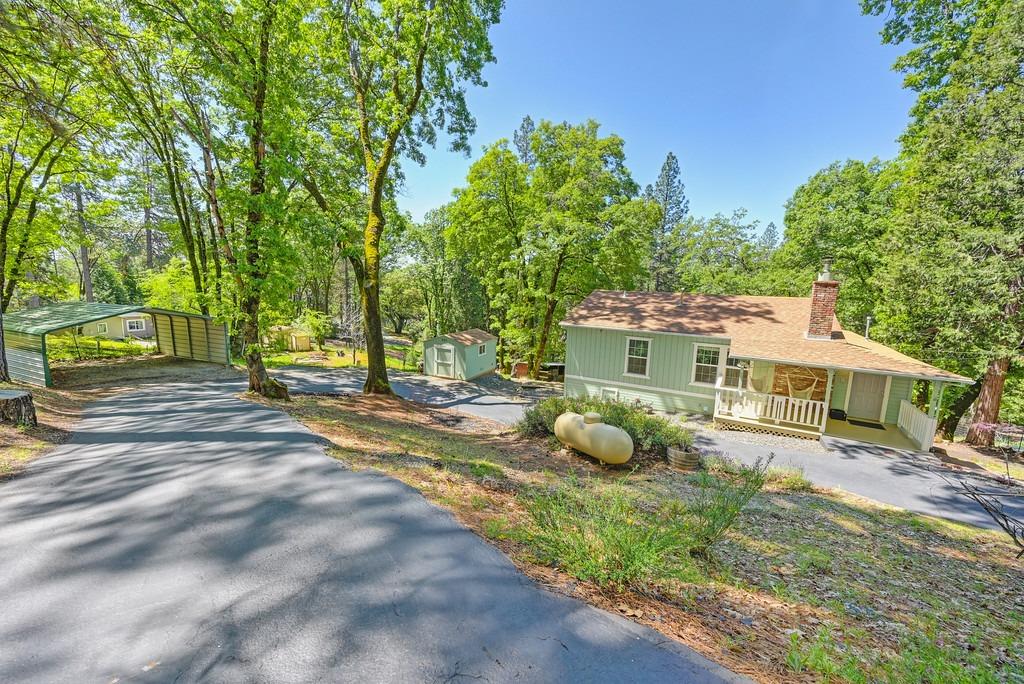 Meadow Drive, Grass Valley, California image 1