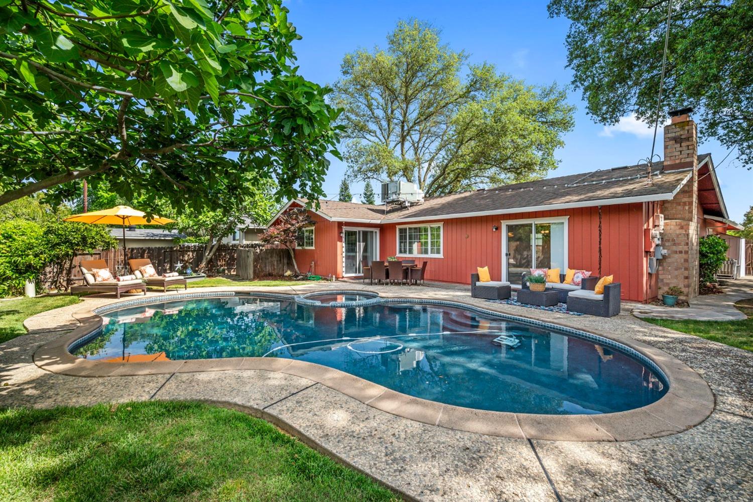 Westover Court, Fair Oaks, California image 31